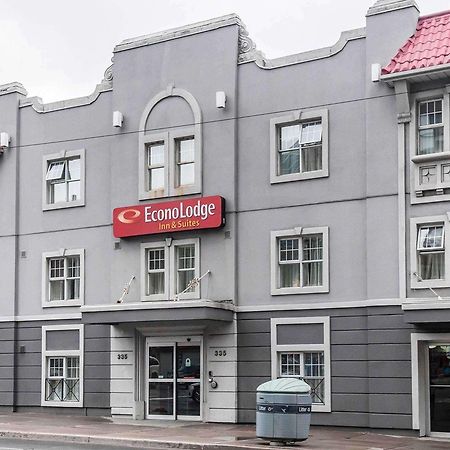 Econo Lodge Inn & Suites Downtown Toronto Exteriör bild