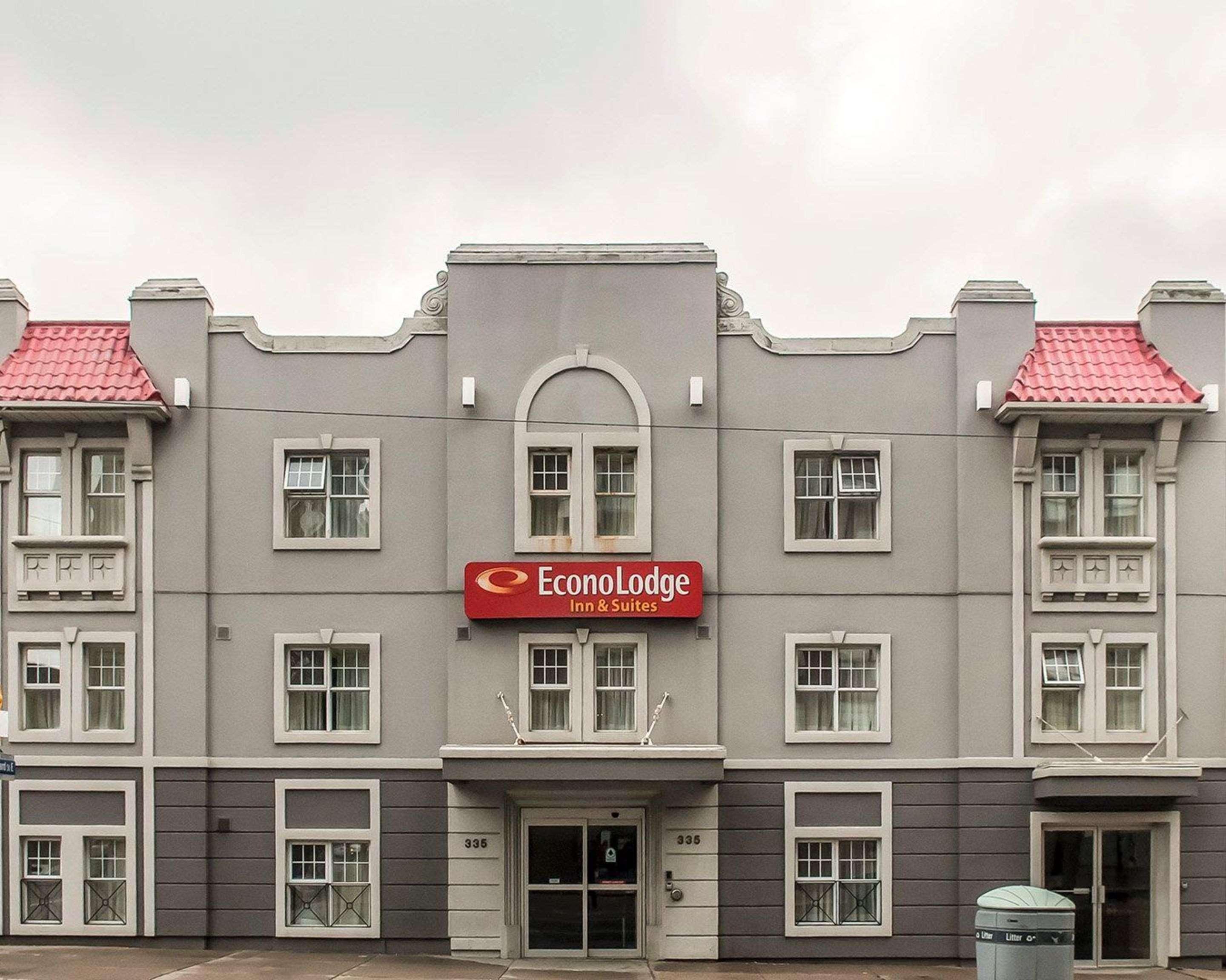 Econo Lodge Inn & Suites Downtown Toronto Exteriör bild